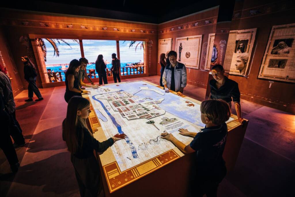 Área expositiva de la exposición inmersiva